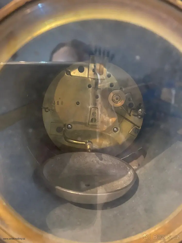 Starožitné krbové/stolní hodiny (mantel clock)